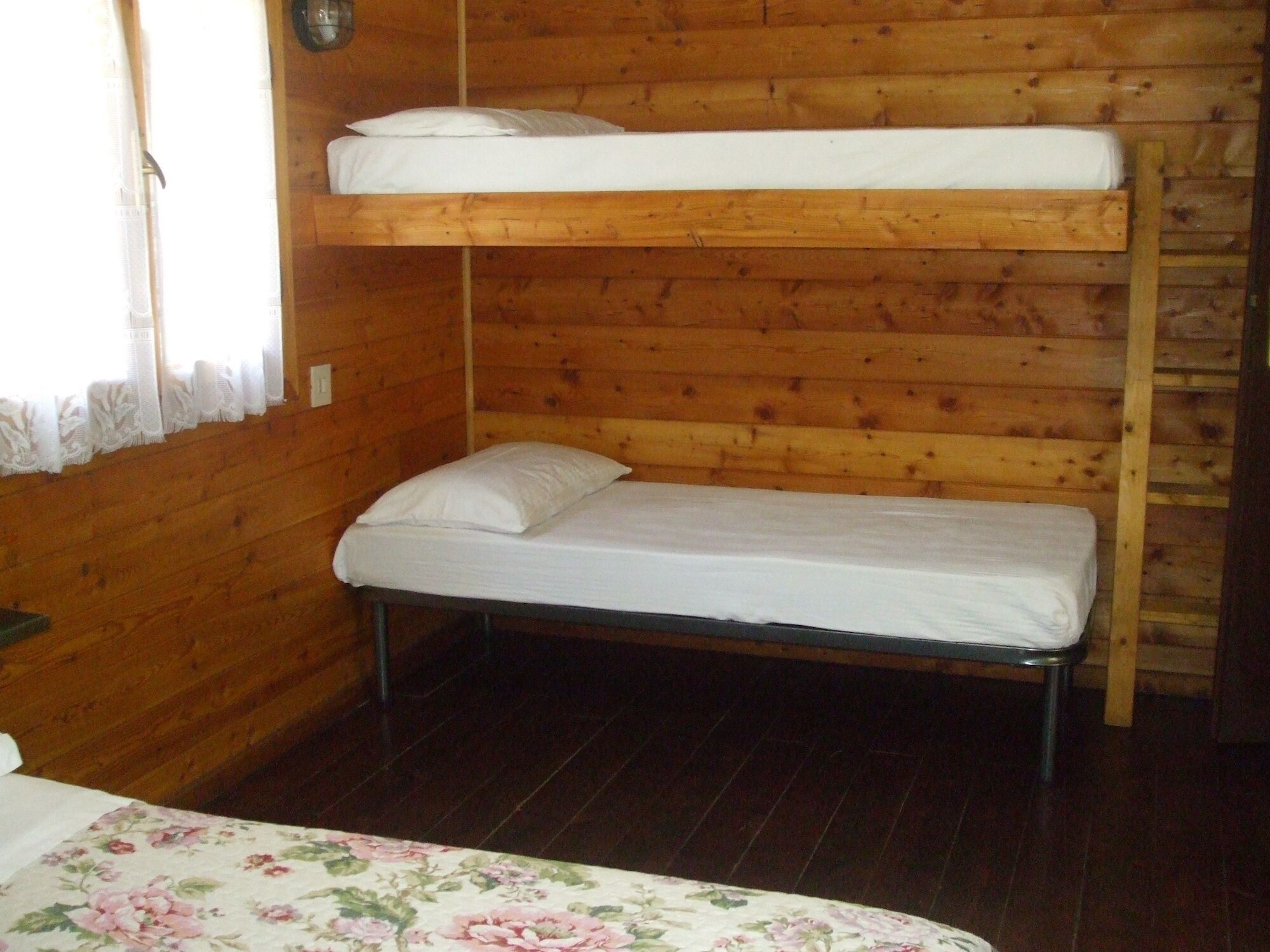 Camping Azzurro Bracciano  Exteriör bild